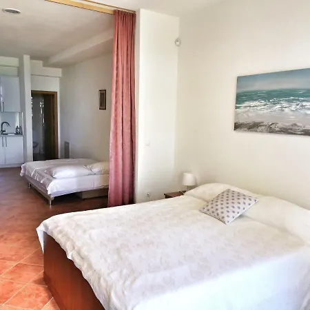 Panorama Seget 아파트